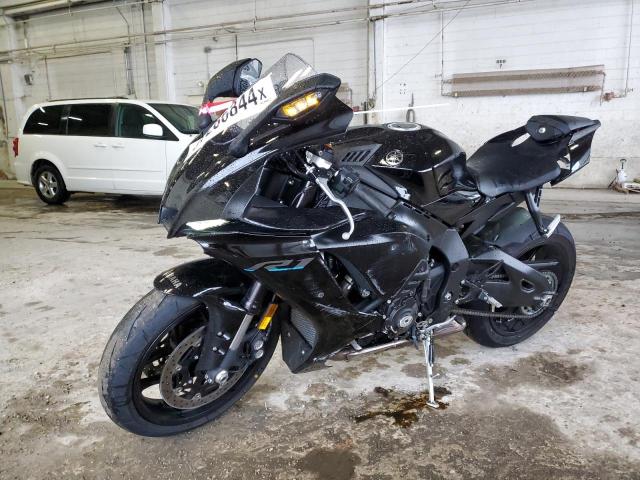 Obraz 2 z 2023 YAMAHA YZFR1  2023 z VIN JYARN66E4PA003580