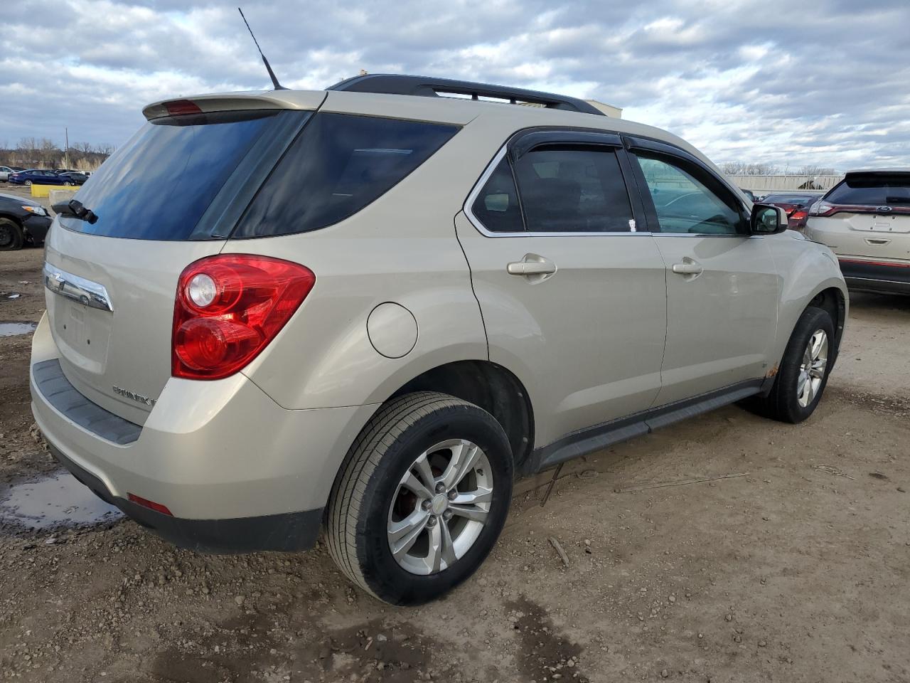 Image 3 of 2010 CHEVROLET EQUINOX LT 2010 with VIN 2CNFLEEW7A6215228