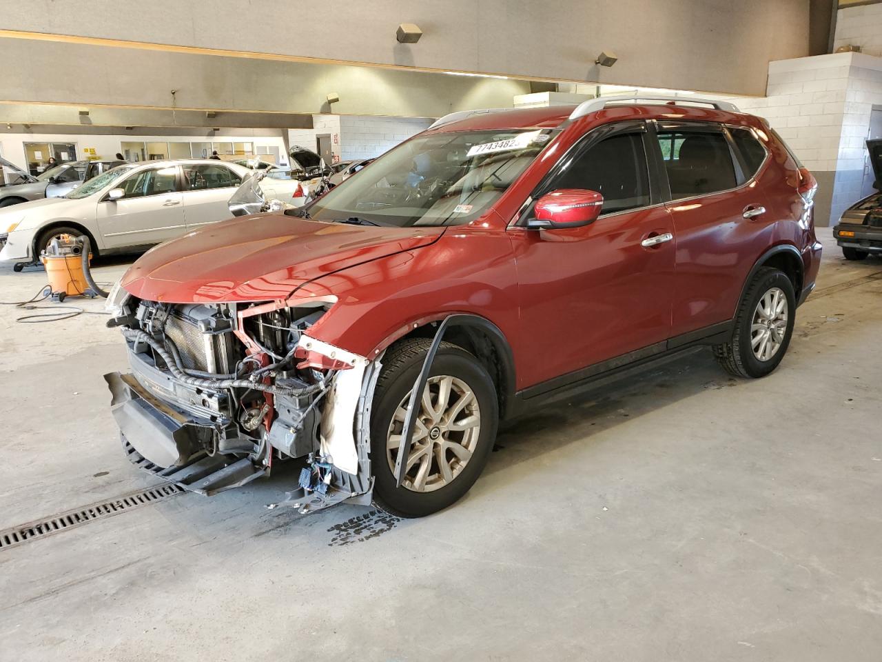 Obraz 1 z 2018 NISSAN ROGUE S 2018 z VIN 5N1AT2MV1JC845917