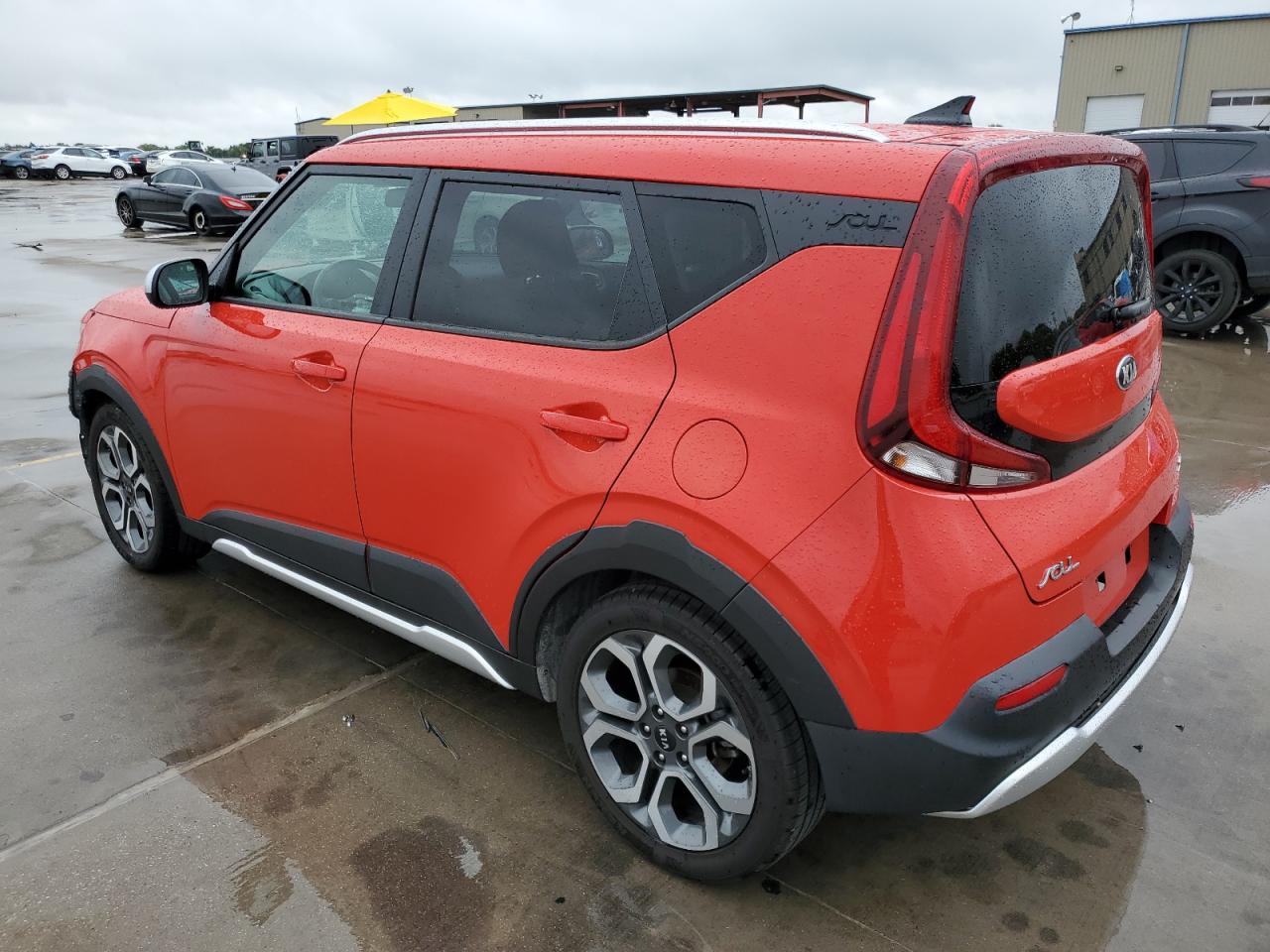 Изображение 2 2020 KIA SOUL LX 2020 с VIN KNDJ23AU4L7037016
