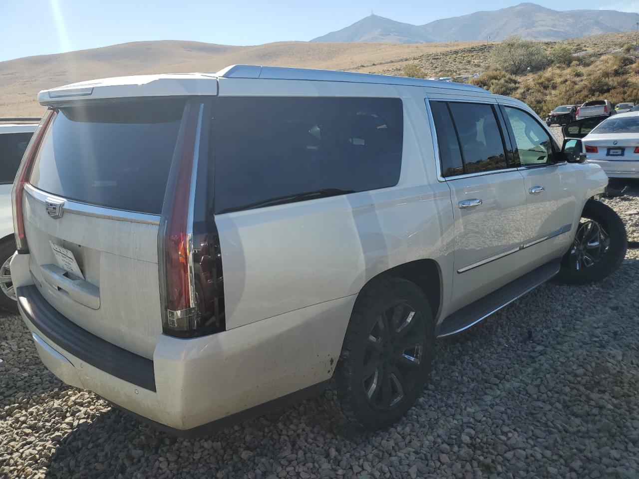 Obraz 3 z 2015 CADILLAC ESCALADE ESV LUXURY 2015 z VIN 1GYS4SKJ6FR707391