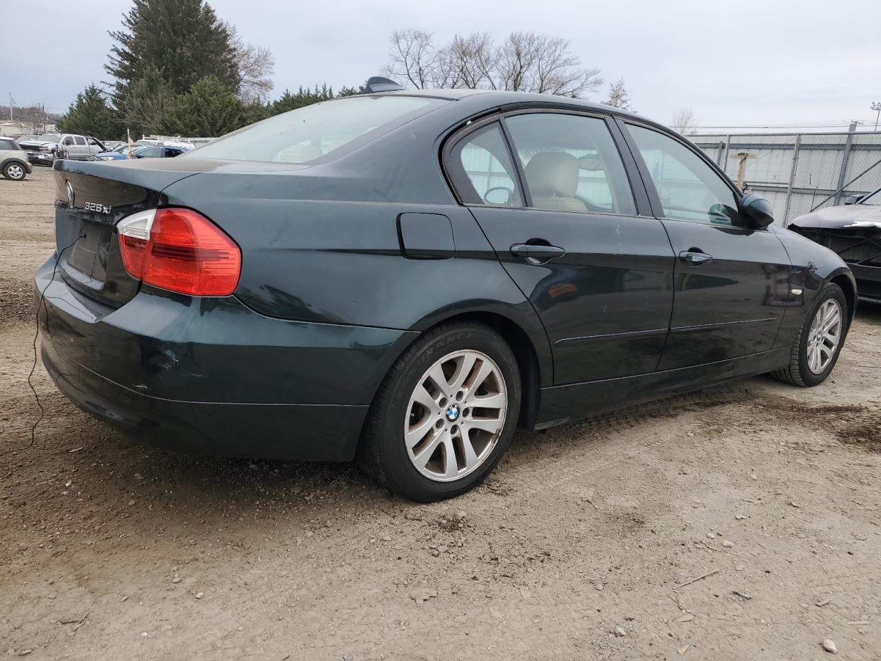Изображение 3 2007 BMW 328 XI 2007 с VIN WBAVC93537K032932