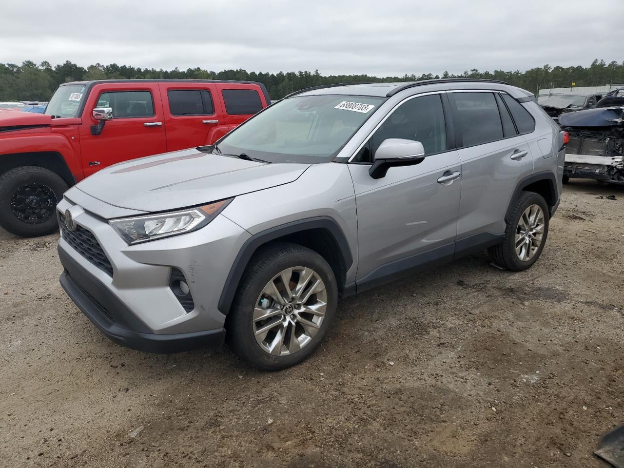 Изображение 1 2021 TOYOTA RAV4 XLE PREMIUM 2021 с VIN 2T3C1RFV6MC142535