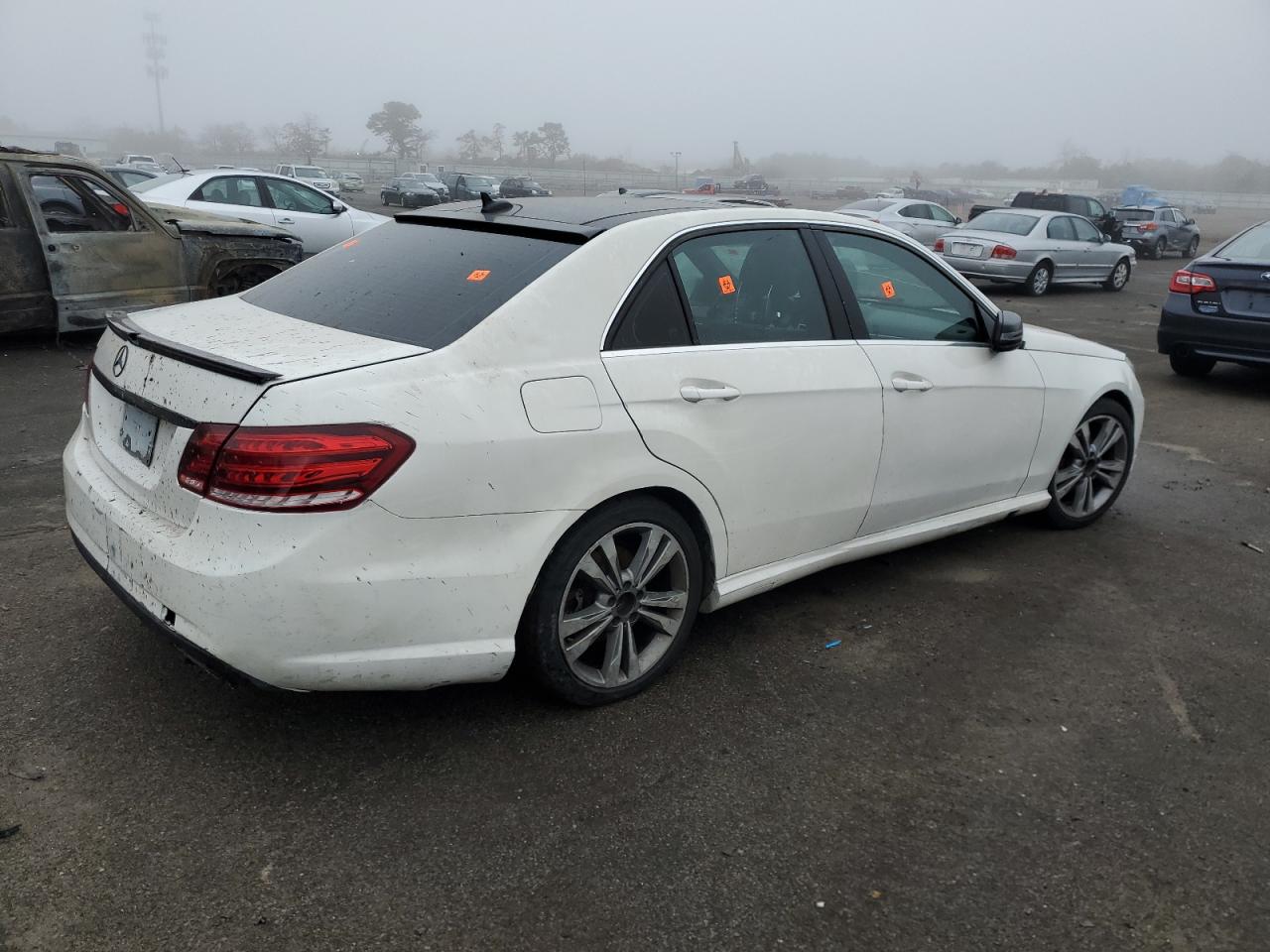 Image 3 of 2010 MERCEDES-BENZ E 350 4MATIC 2010 with VIN WDDHF8HB4AA227960