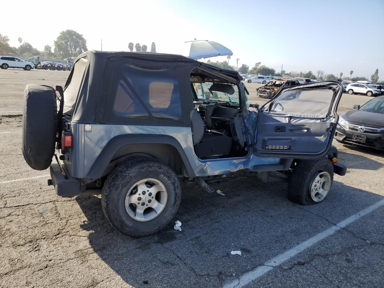 Image 3 of 2001 JEEP WRANGLER / TJ SPORT 2001 with VIN 1J4FA49S21P342829