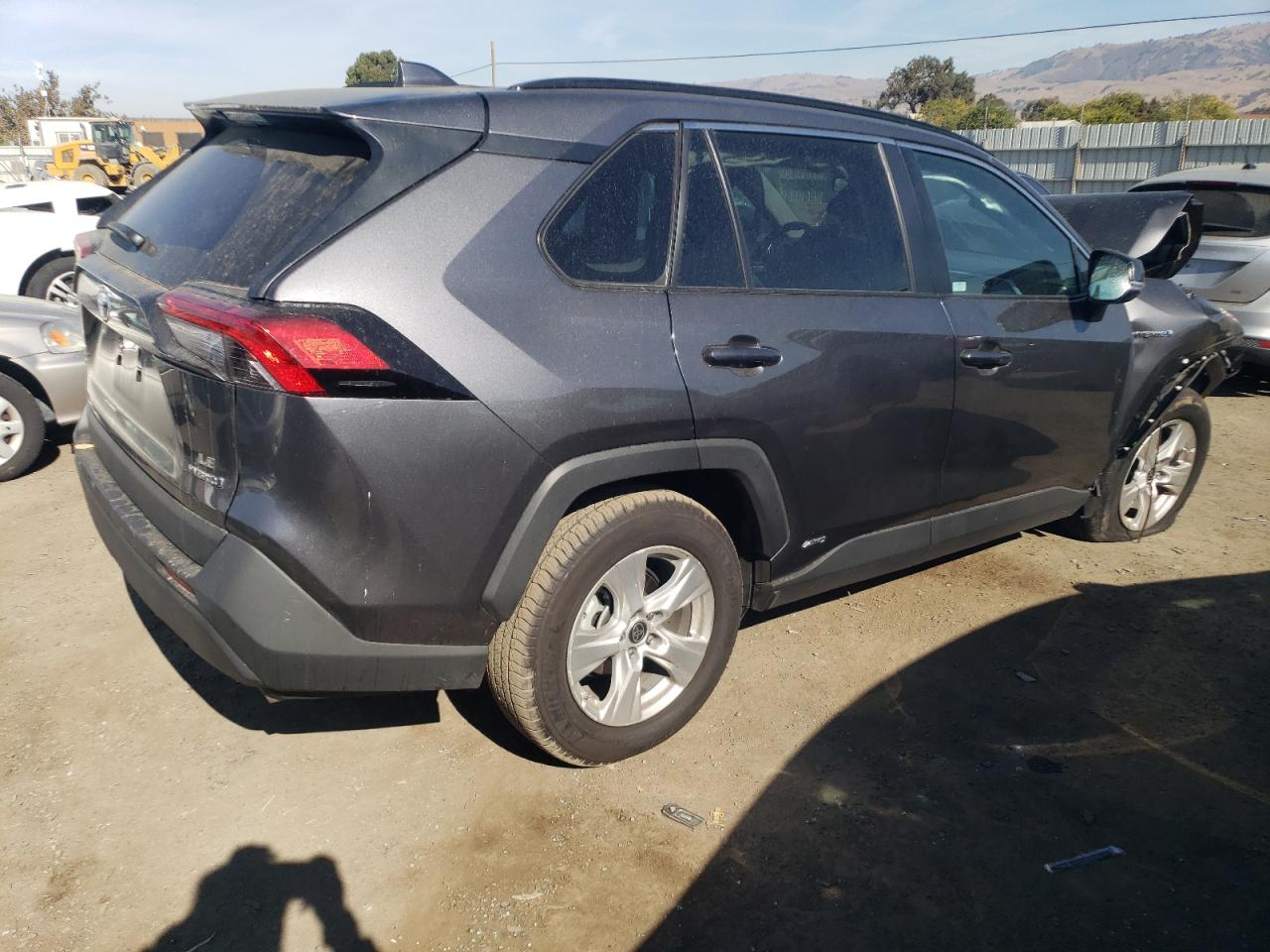 Image 3 of 2021 TOYOTA RAV4 LE 2021 with VIN 4T3MWRFV6MU043220