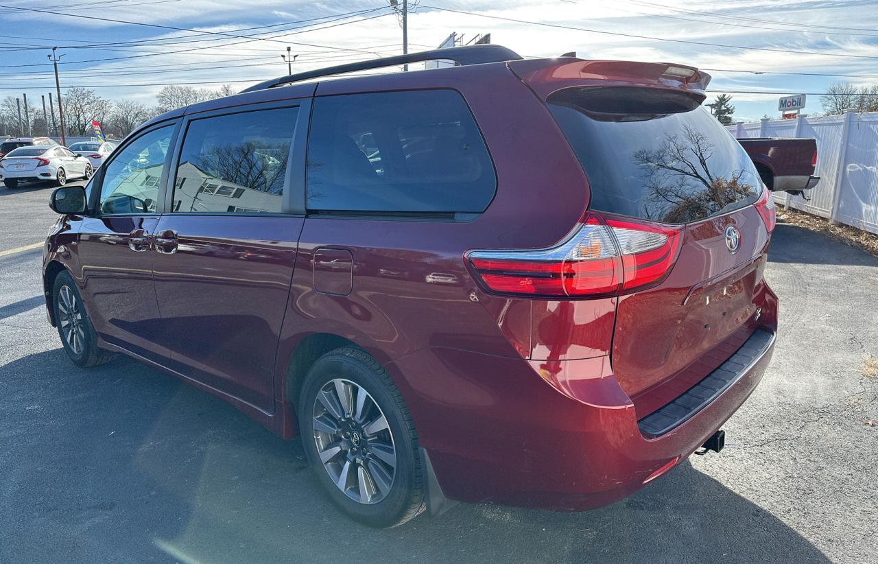 Obraz 3 z 2019 TOYOTA SIENNA LE 2019 z VIN 5TDJZ3DC6KS218900