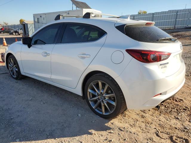 Изображение 2 2018 MAZDA 3 GRAND TOURING 2018 с VIN 3MZBN1M37JM173689