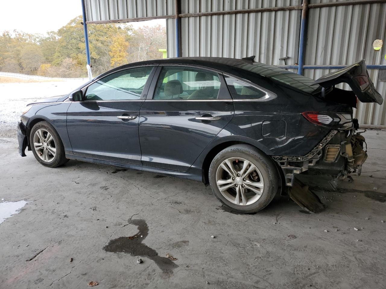 Изображение 2 2019 HYUNDAI SONATA LIMITED 2019 с VIN 5NPE34AF2KH774019
