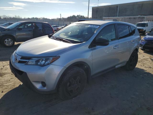Image 1 of 2015 TOYOTA RAV4 LE 2015 with VIN JTMBFREV8FJ023240