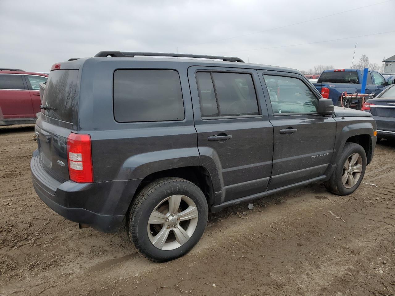 Image 3 of 2014 JEEP PATRIOT LATITUDE 2014 with VIN 1C4NJRFB8ED792138