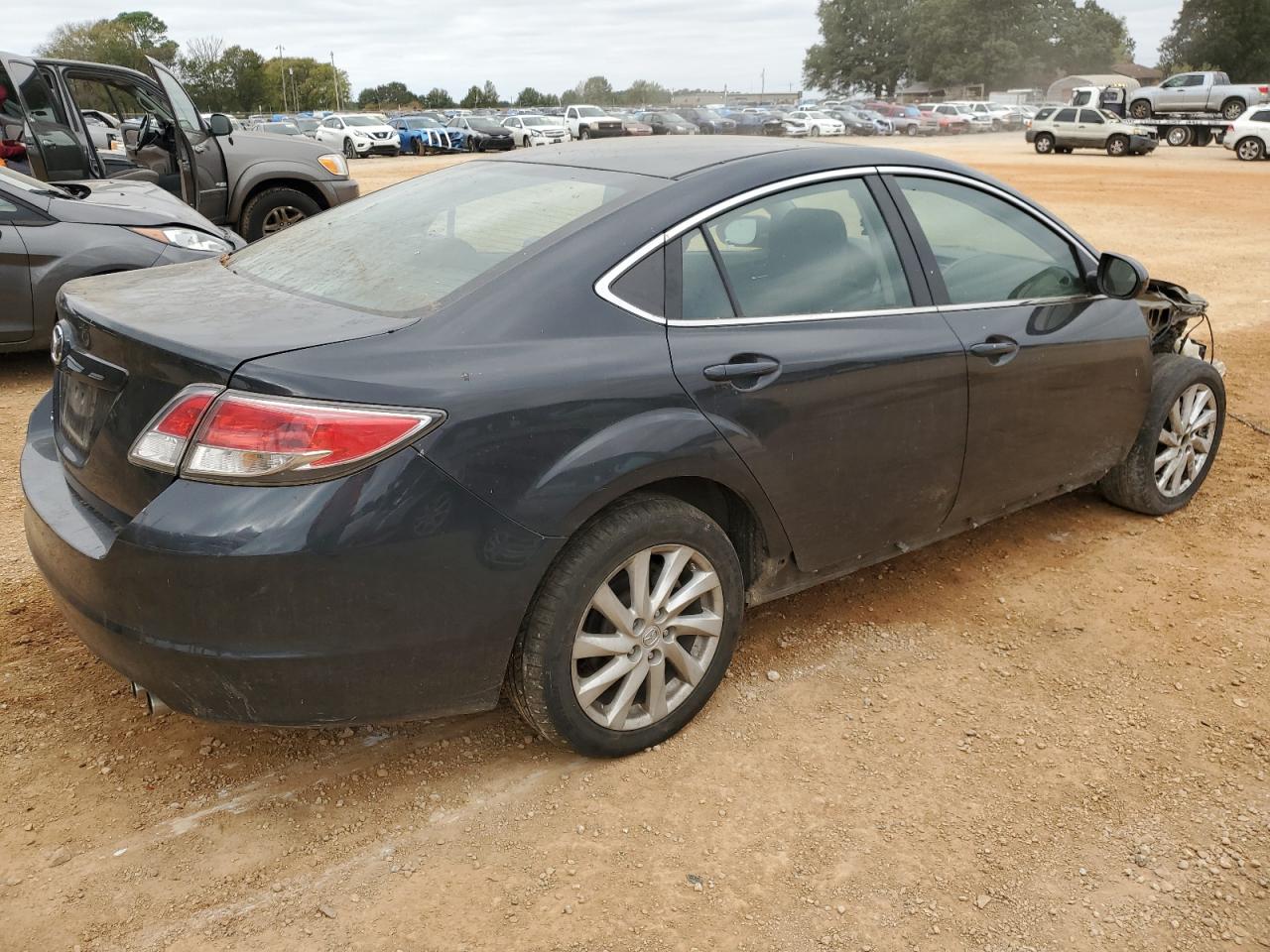 Image 3 of 2012 MAZDA 6 I 2012 with VIN 1YVHZ8DH8C5M39441