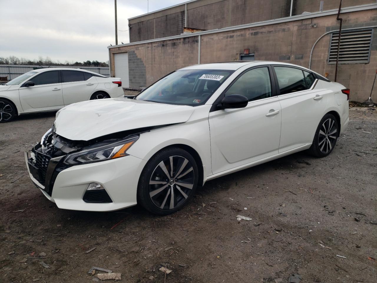 Image 1 of 2021 NISSAN ALTIMA SR 2021 with VIN 1N4BL4CV2MN379385
