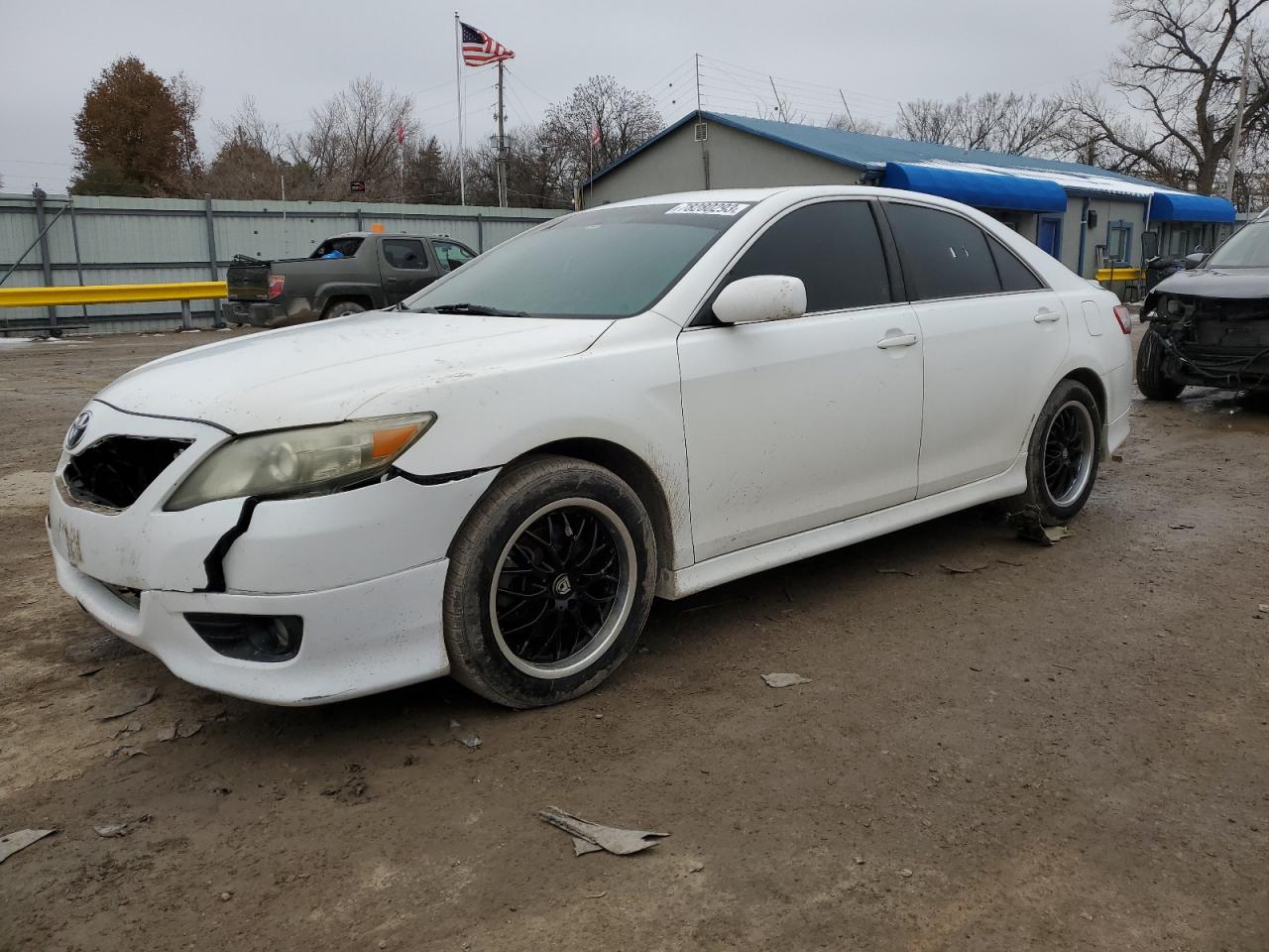 Изображение 1 2011 TOYOTA CAMRY BASE 2011 с VIN 4T1BF3EK2BU582578