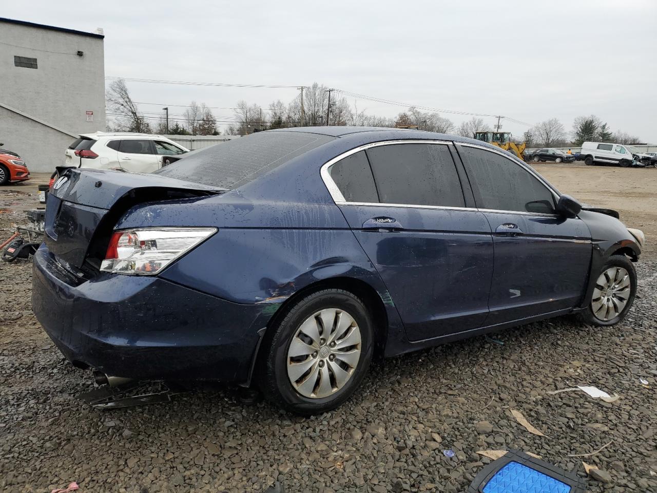 Image 3 of 2009 HONDA ACCORD LX 2009 with VIN 1HGCP26369A081374