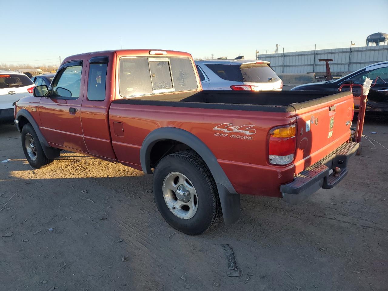 Изображение 2 1999 FORD RANGER SUPER CAB 1999 с VIN 1FTZR15VXXPA95451