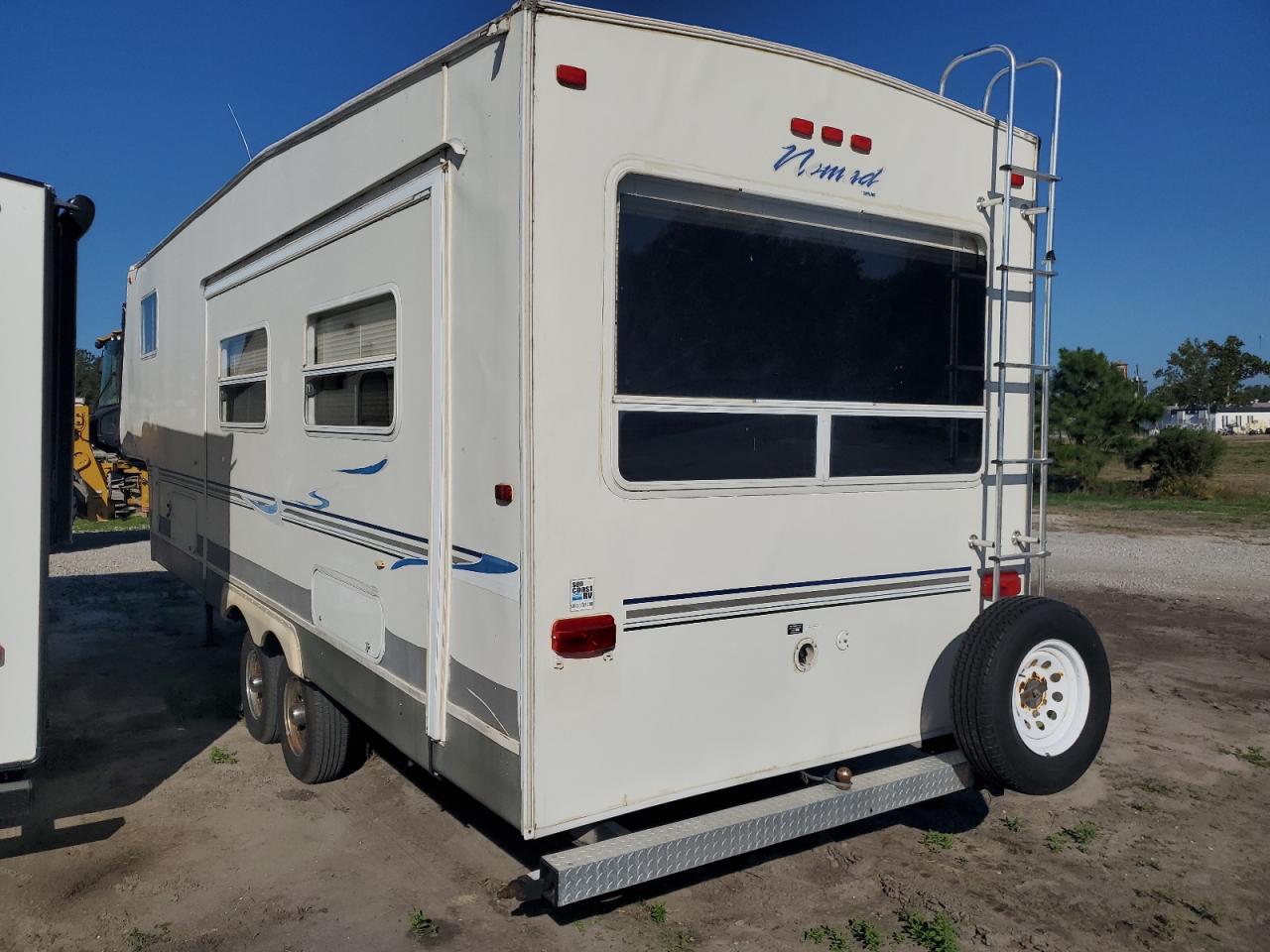 Изображение 3 2004 NOMA SKYLINE 2004 с VIN 1SN300N244F001025