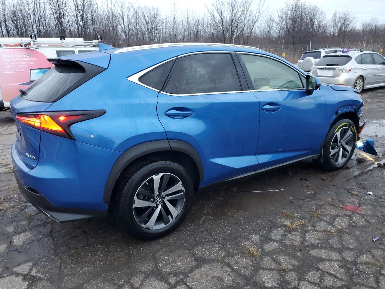 Изображение 3 2020 LEXUS NX 300 2020 с VIN JTJGARDZ9L2232952