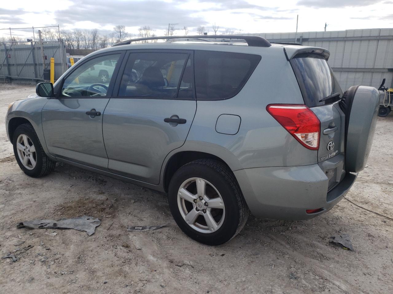 Obraz 2 z 2006 TOYOTA RAV4  2006 z VIN JTMZD33V665002349