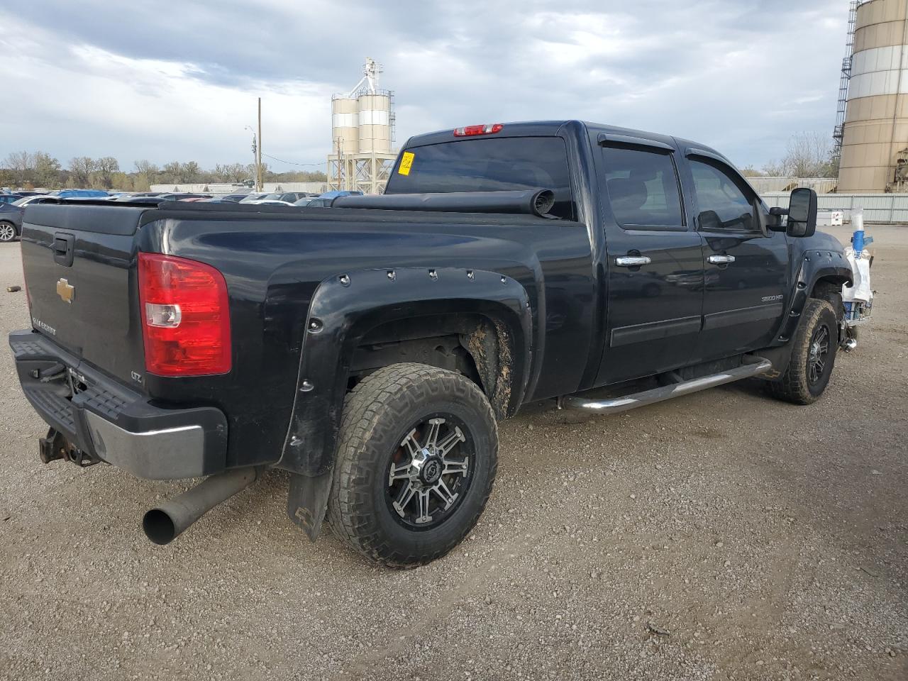 Изображение 3 2014 CHEVROLET SILVERADO K3500 LTZ 2014 с VIN 1GC4K1C83EF174412