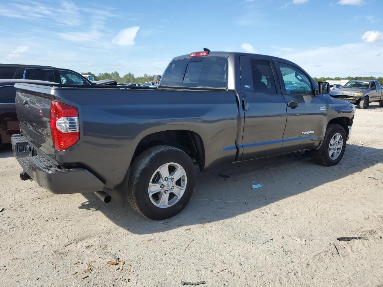 Image 3 of 2021 TOYOTA TUNDRA DOUBLE CAB SR/SR5 2021 with VIN 5TFRY5F10MX290623