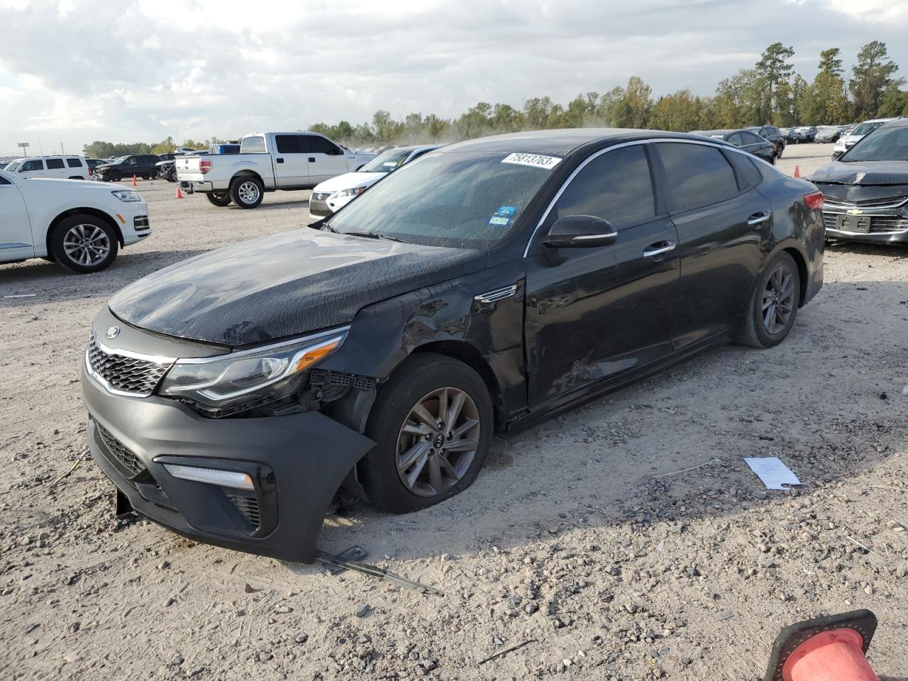 Image 1 of 2020 KIA OPTIMA LX 2020 with VIN 5XXGT4L31LG385302