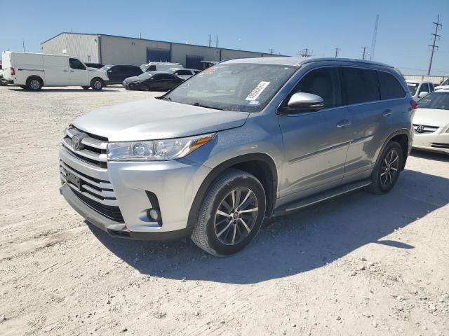Image 1 of 2017 TOYOTA HIGHLANDER SE 2017 with VIN 5TDJZRFH5HS398407