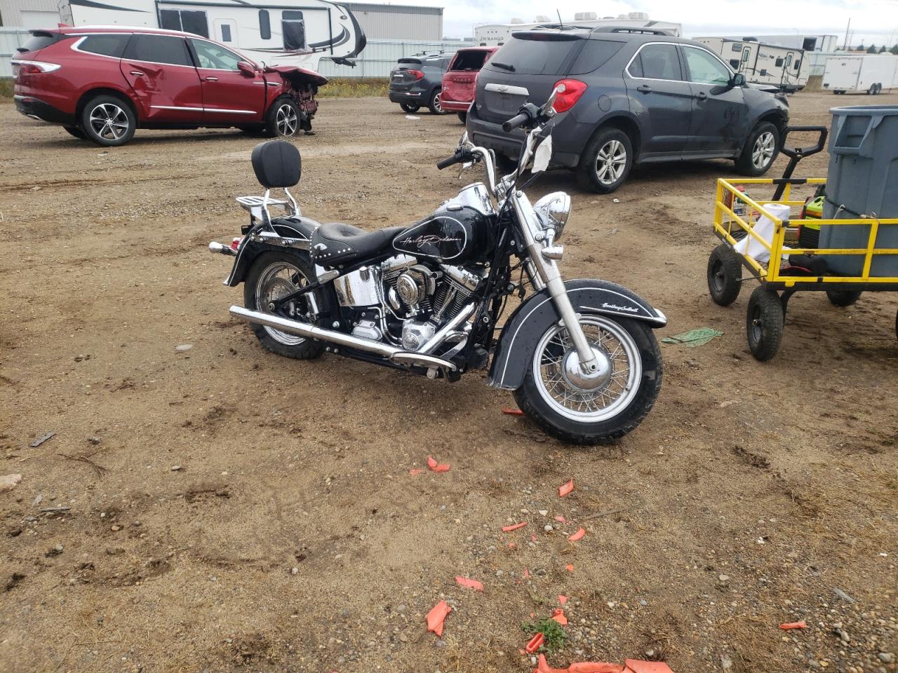 Obraz 1 z 2014 HARLEY-DAVIDSON FLSTC HERITAGE SOFTAIL CLASSIC 2014 z VIN 1HD1BWV19EB032300