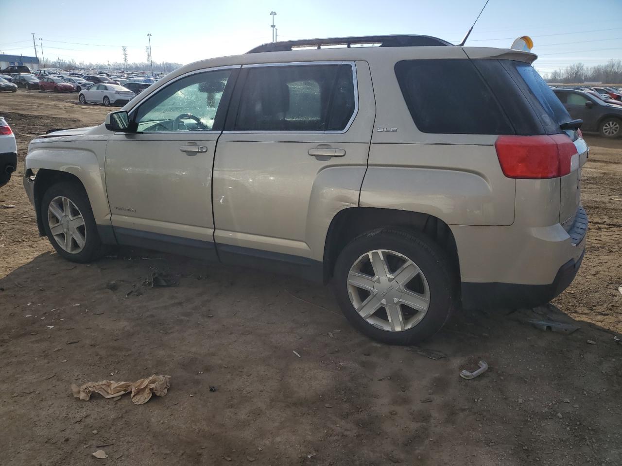 Image 2 of 2011 GMC TERRAIN SLE 2011 with VIN 2CTFLTEC2B6277625