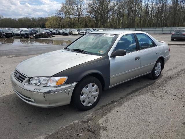 Изображение 1 2001 TOYOTA CAMRY CE 2001 с VIN 4T1BG22K51U098401