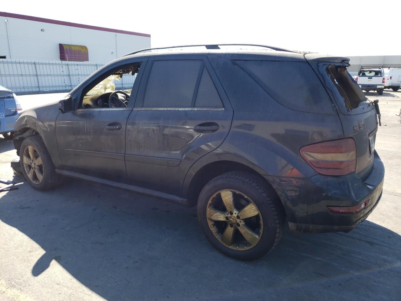 Obraz 2 z 2011 MERCEDES-BENZ ML 350 4MATIC 2011 z VIN 4JGBB8GB1BA681867