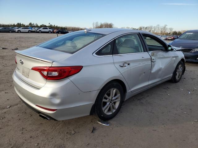 Obraz 3 z 2016 HYUNDAI SONATA SE 2016 z VIN 5NPE24AF5GH421994