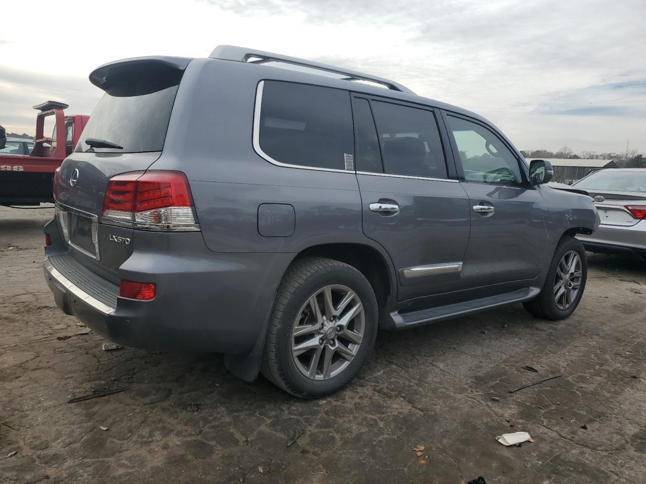 Image 3 of 2013 LEXUS LX 570 2013 with VIN JTJHY7AX4D4131539