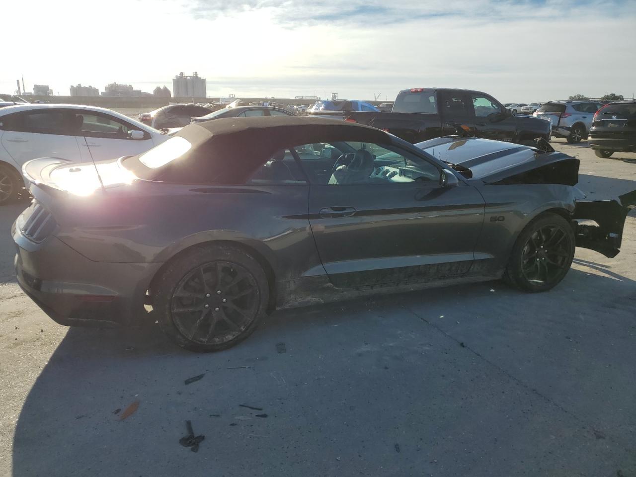 Изображение 3 2017 FORD MUSTANG GT 2017 с VIN 1FATP8FF6H5304876