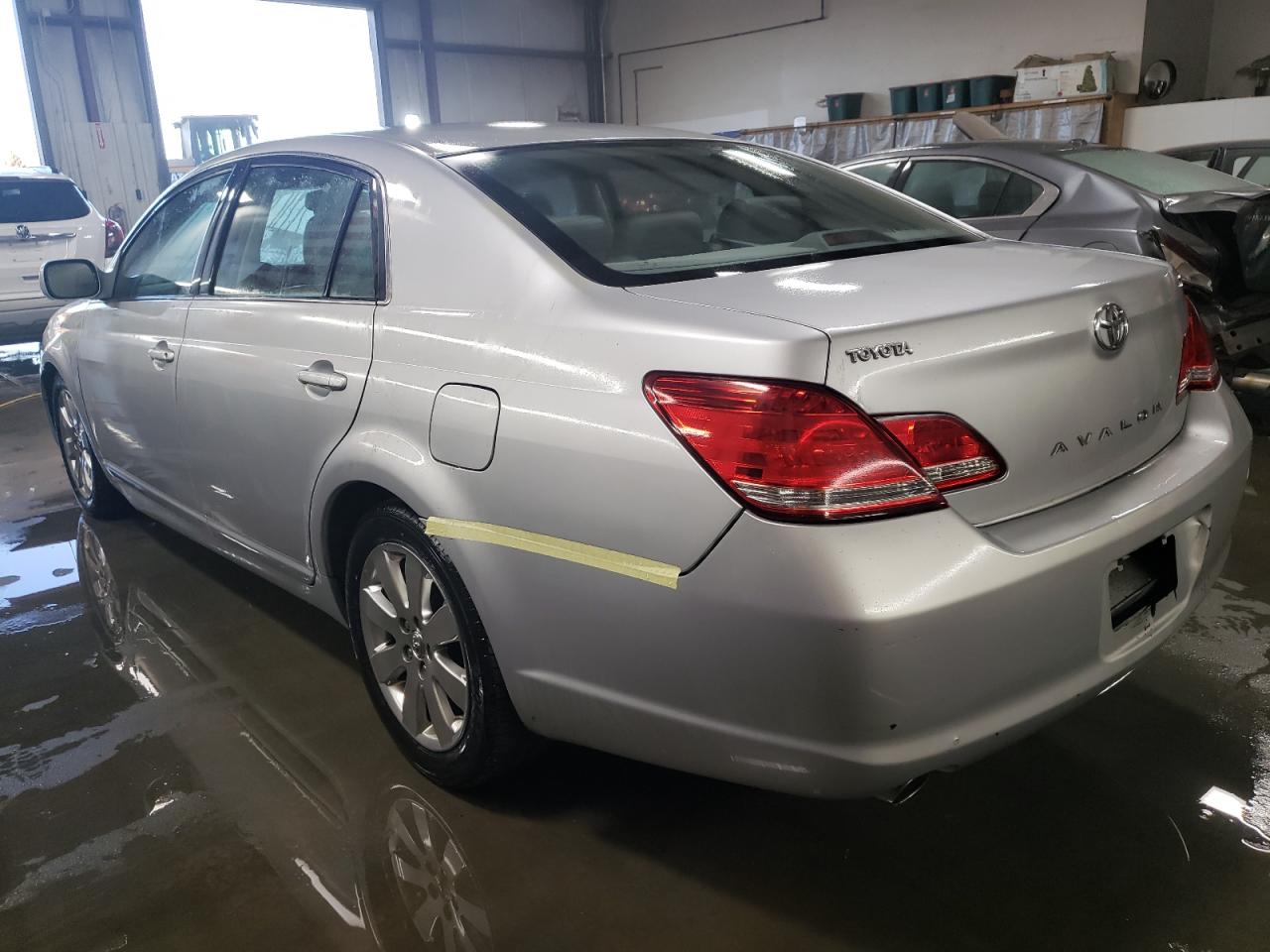 Obraz 2 z 2007 TOYOTA AVALON XL 2007 z VIN 4T1BK36B57U247400