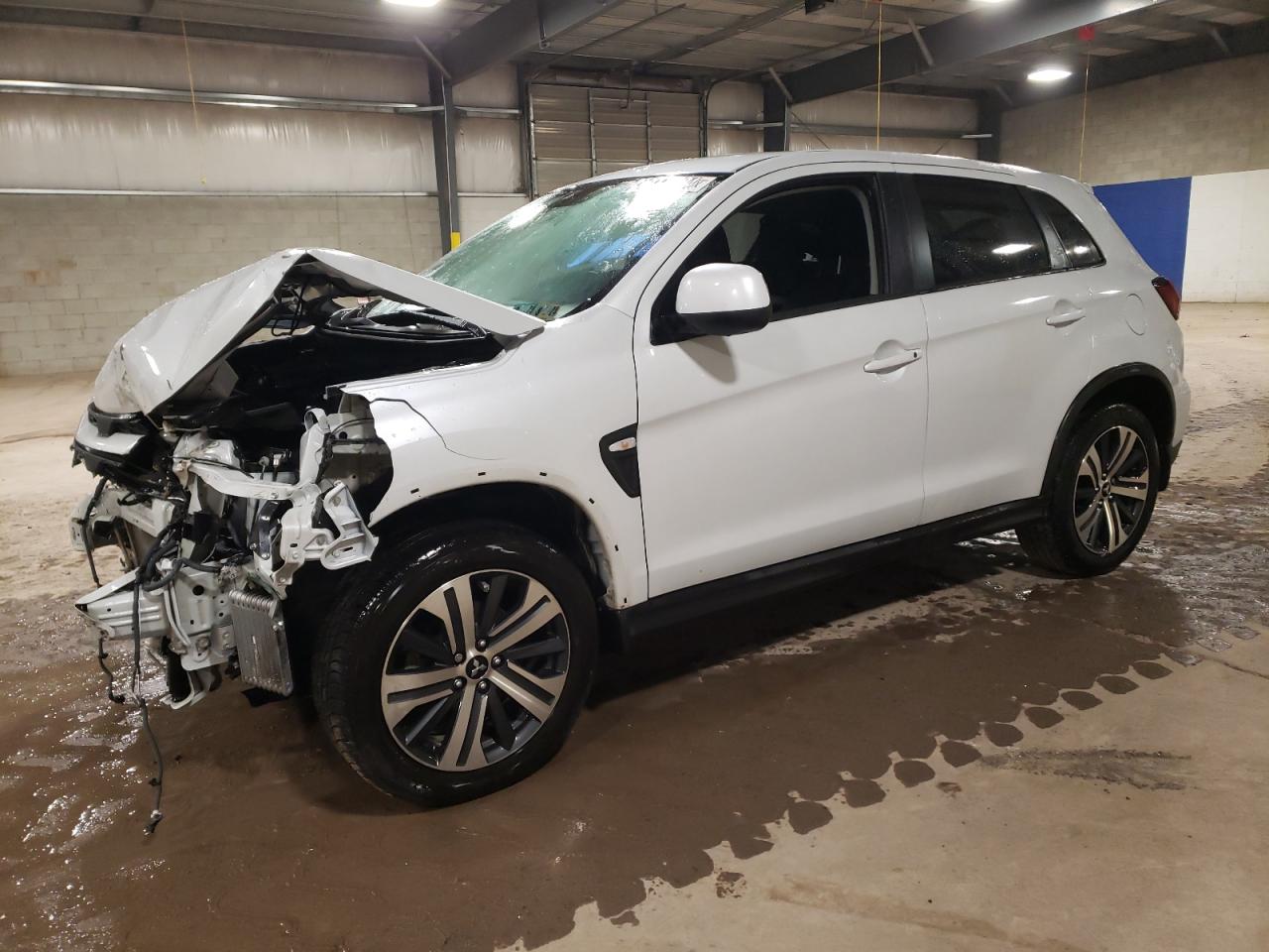 Obraz 1 z 2022 MITSUBISHI OUTLANDER SPORT ES 2022 z VIN JA4APUAU6NU017372