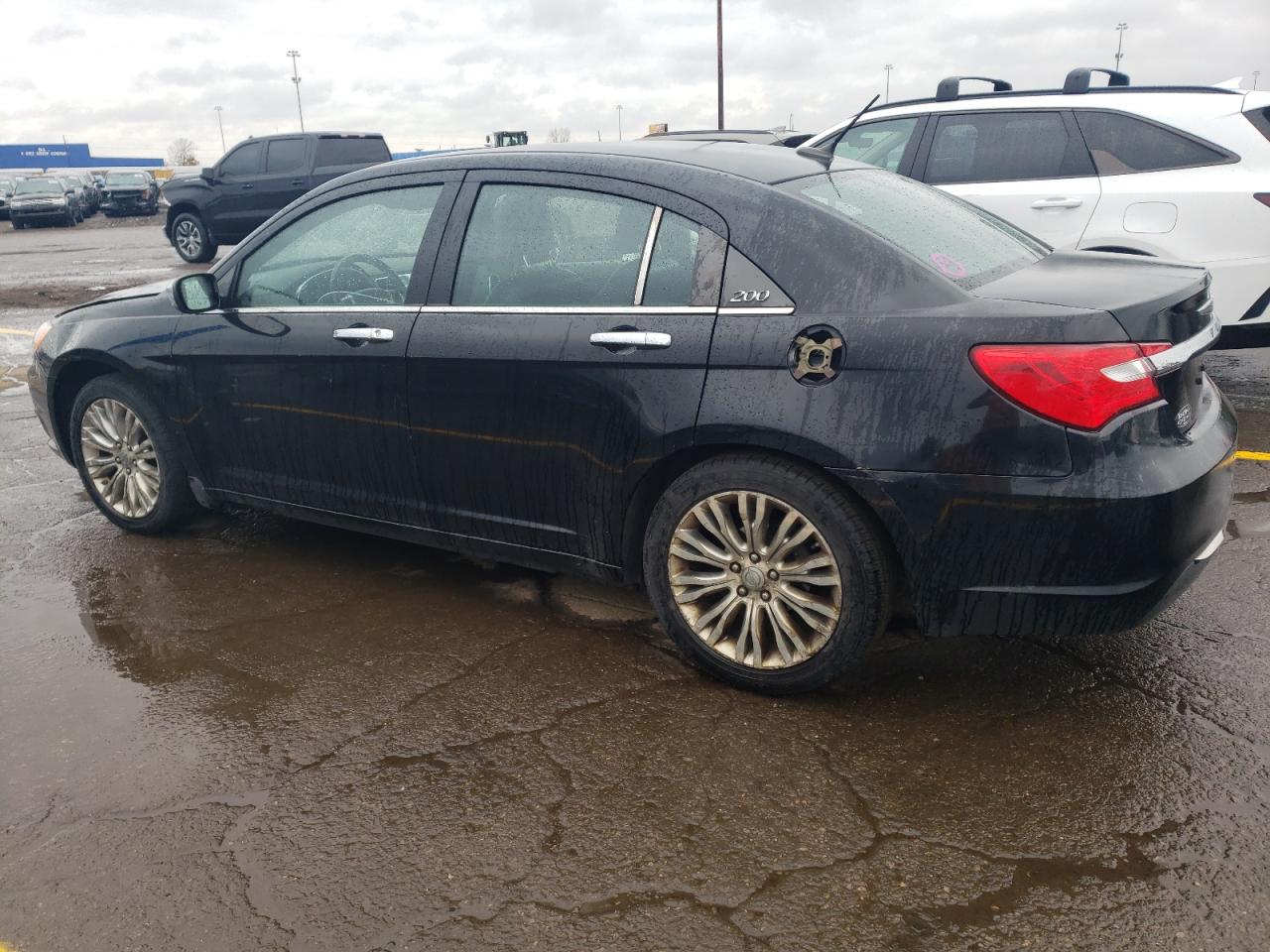 Image 2 of 2012 CHRYSLER 200 LIMITED 2012 with VIN 1C3CCBCBXCN241797