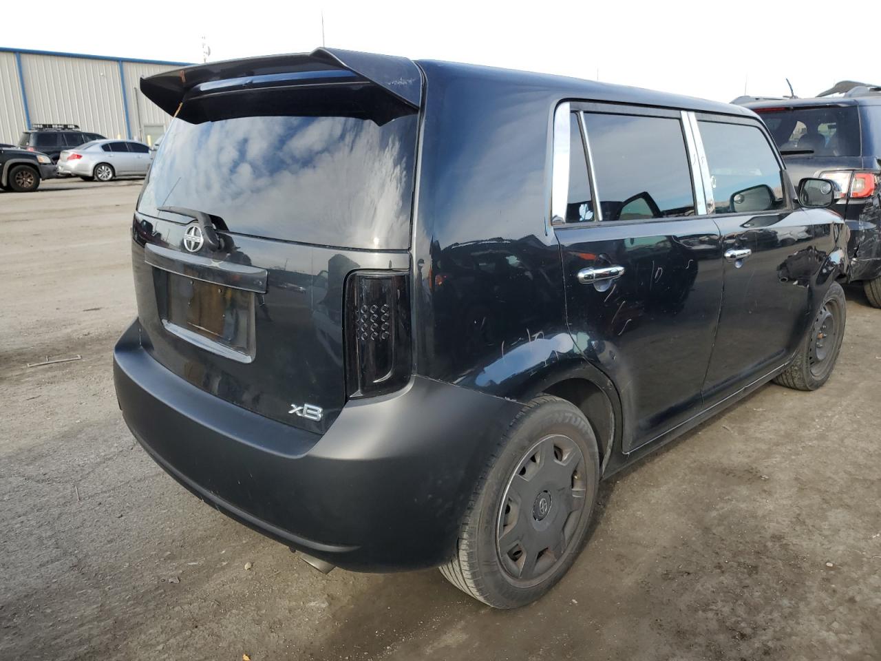 Изображение 3 2008 TOYOTA SCION XB 2008 с VIN JTLKE50E481026680
