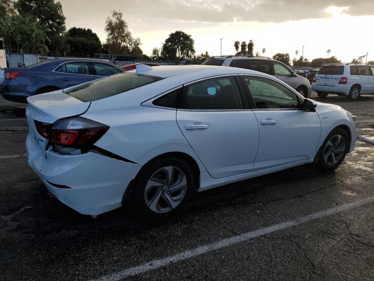Изображение 3 2020 HONDA INSIGHT EX 2020 с VIN 19XZE4F53LE004591