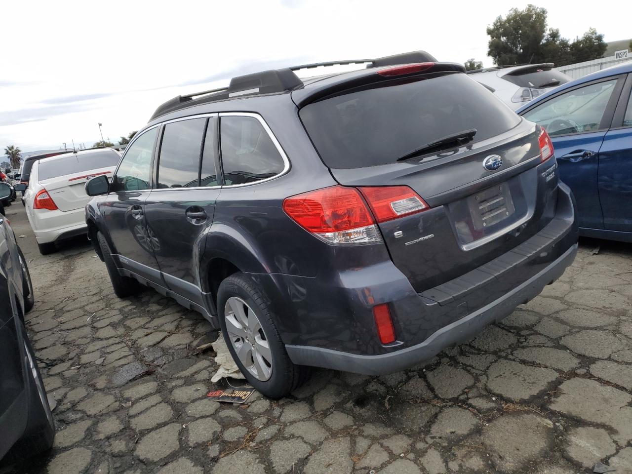 Obraz 2 z 2010 SUBARU OUTBACK 2.5I PREMIUM 2010 z VIN 4S4BRBBC3A3362644