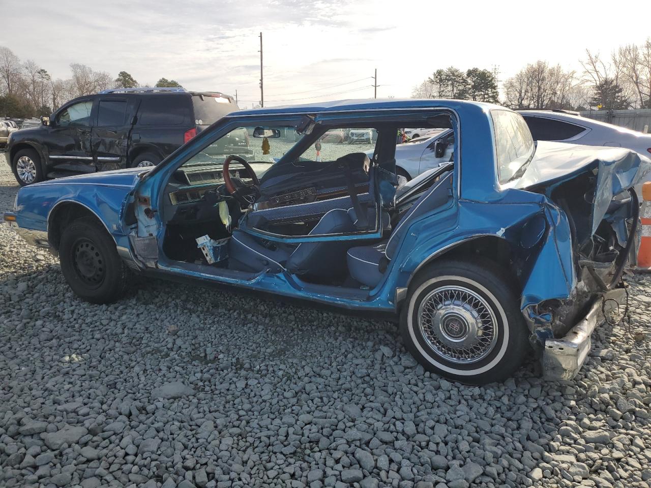 Image 2 of 1989 OLDSMOBILE 98 REGENCY BROUGHAM 1989 with VIN 1G3CW54C5K1327875