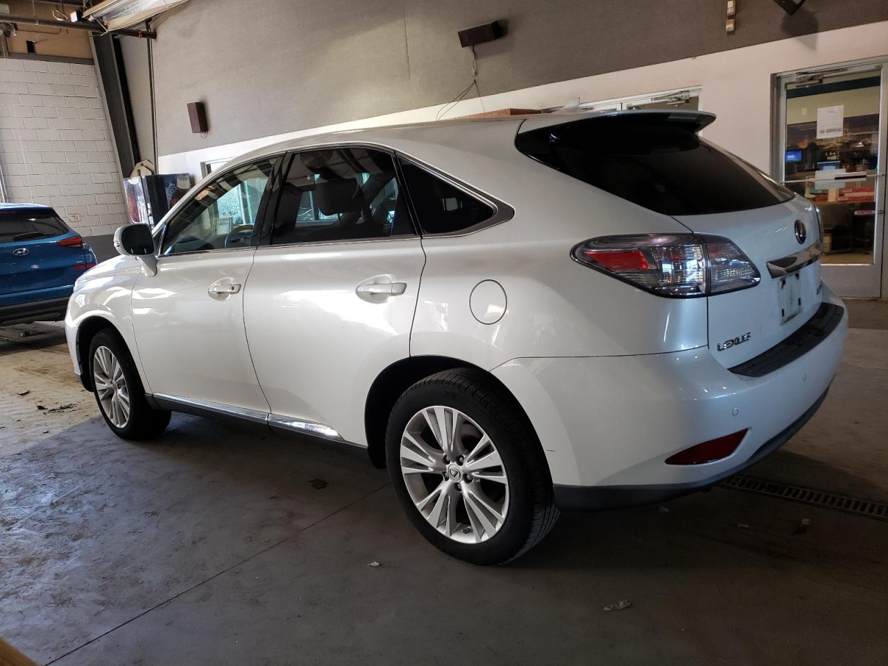Image 2 of 2010 LEXUS RX 450 2010 with VIN JTJZB1BA2A2401517