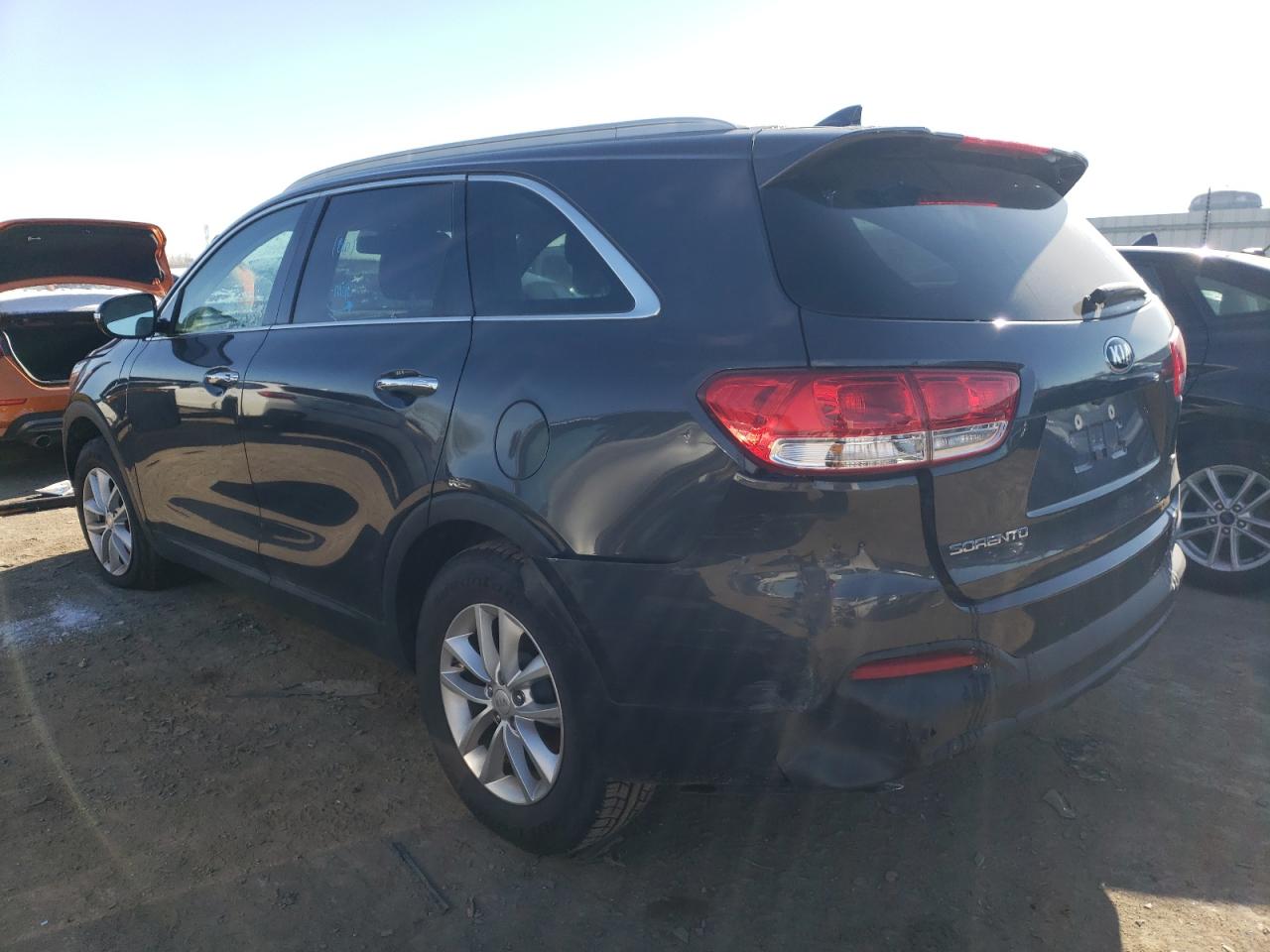Изображение 2 2017 KIA SORENTO LX 2017 с VIN 5XYPG4A38HG254877