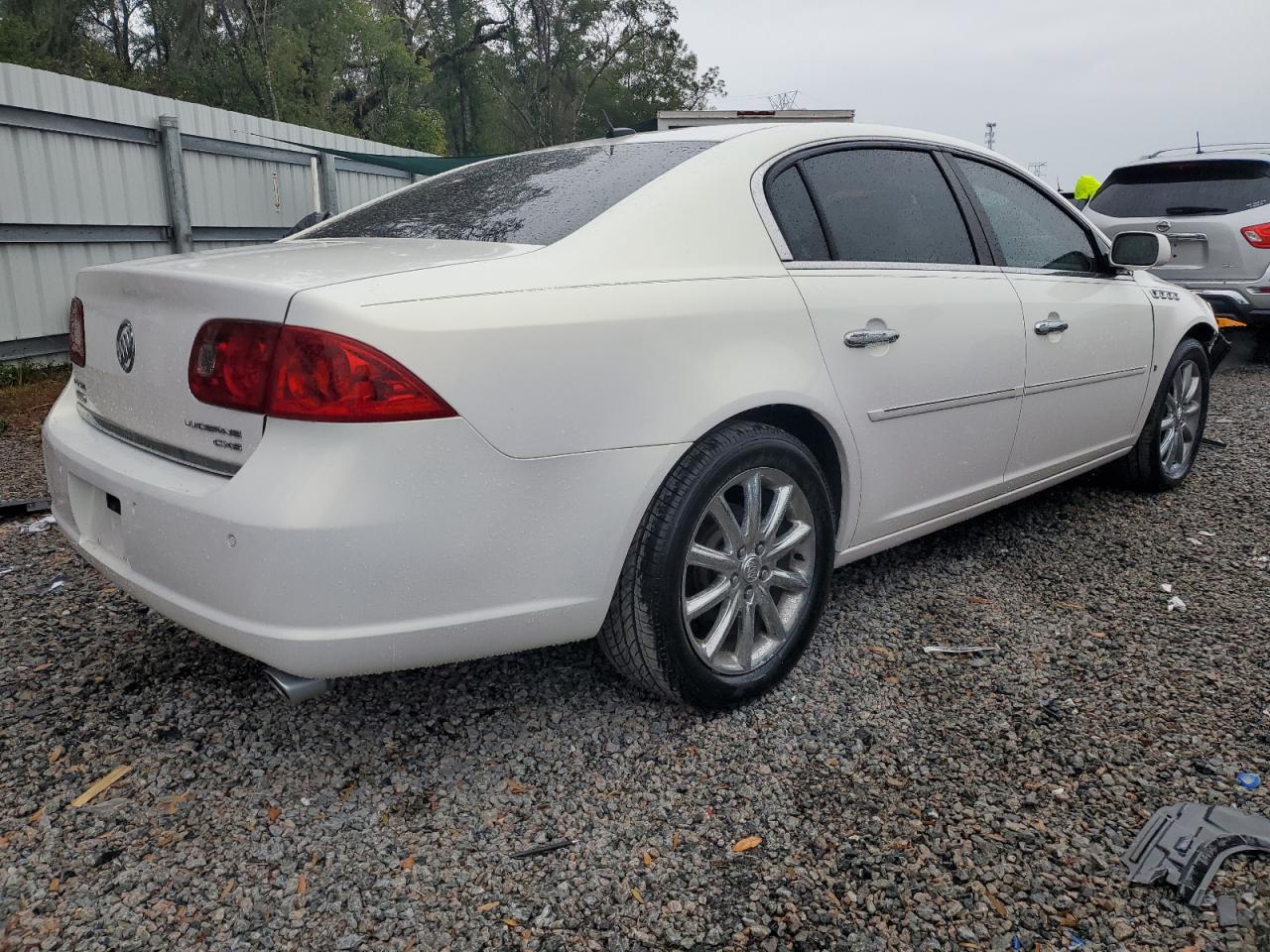 Image 3 of 2007 BUICK LUCERNE CXS 2007 with VIN 1G4HE57Y17U157046