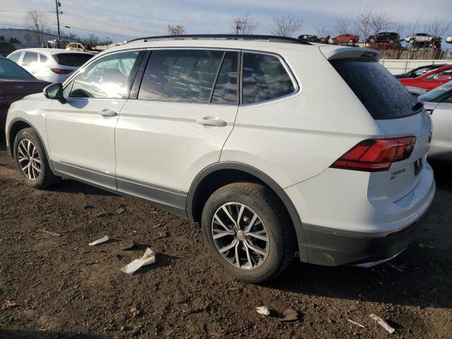 Image 2 of 2020 VOLKSWAGEN TIGUAN SE 2020 with VIN 3VV2B7AX0LM086663