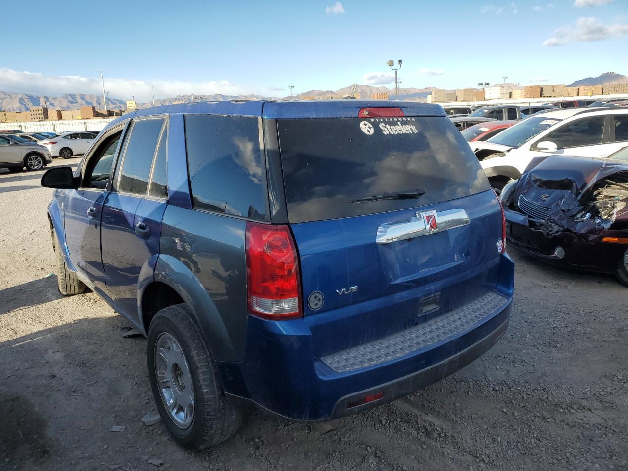 Image 2 of 2006 SATURN VUE  2006 with VIN 5GZCZ33D86S812743