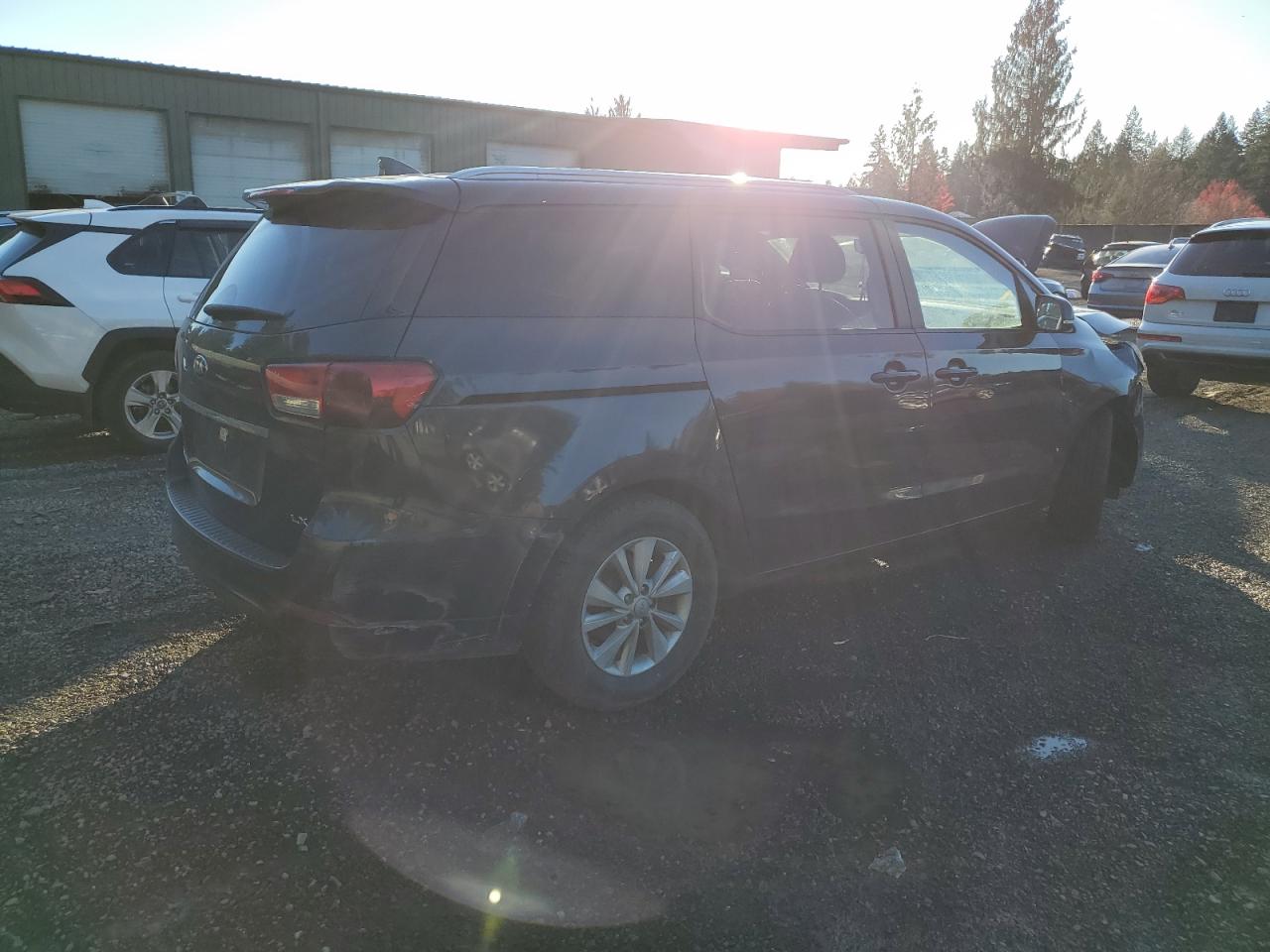 Image 3 of 2016 KIA SEDONA LX 2016 with VIN KNDMB5C16G6165880