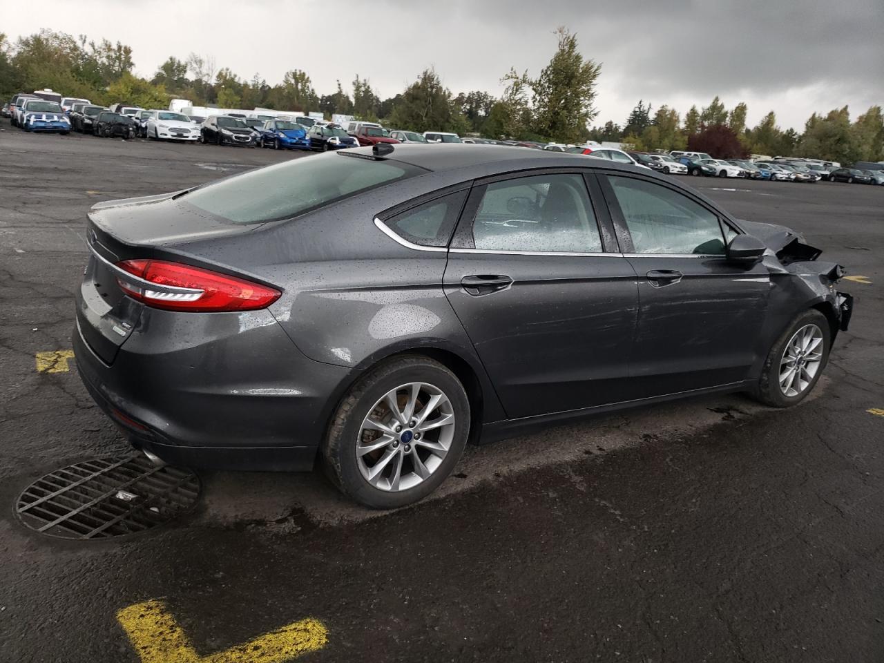 Image 3 of 2017 FORD FUSION SE 2017 with VIN 3FA6P0HD1HR207804