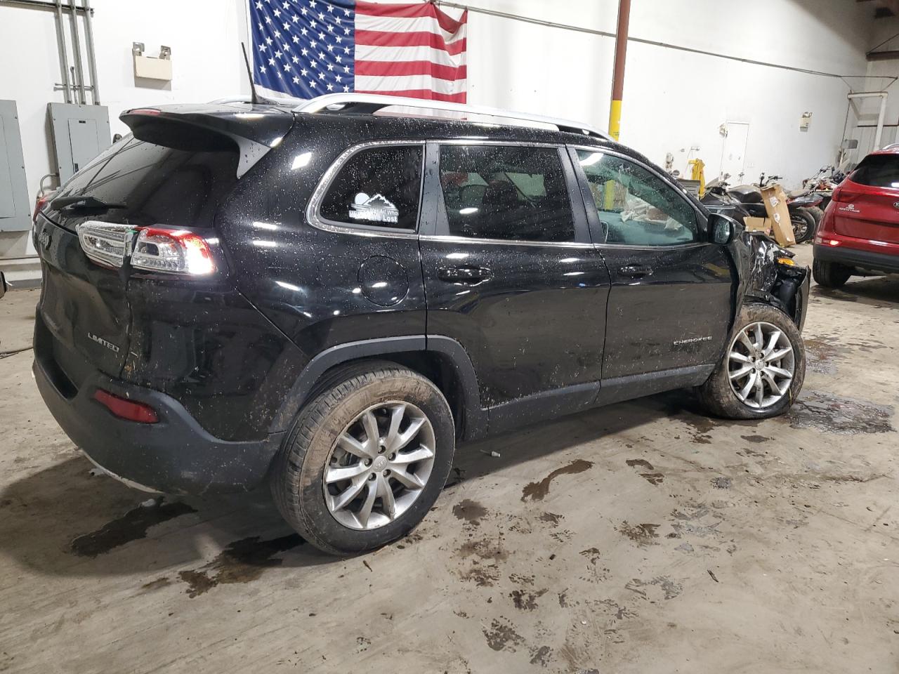 Изображение 3 2018 JEEP CHEROKEE LIMITED 2018 с VIN 1C4PJMDXXJD570088