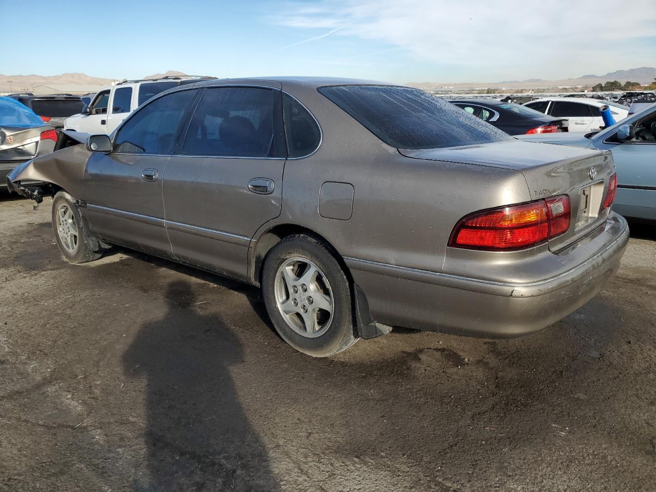 Obraz 2 z 1998 TOYOTA AVALON XL 1998 z VIN 4T1BF18B3WU261154